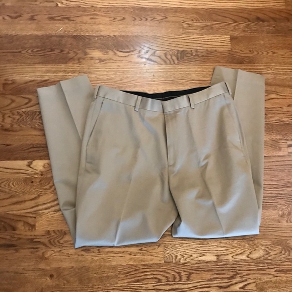 Men’s Khakis, Size 38/32 - Picture 5 of 7